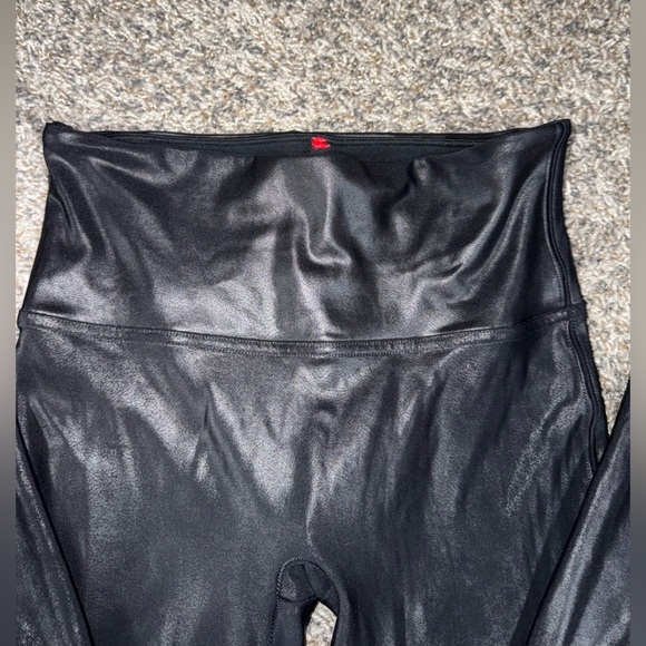 SPANX faux Leather Leggings size M - Picture 9 of 9